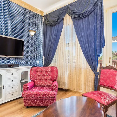 Lejlighedshotel Arbia - Margita 4*