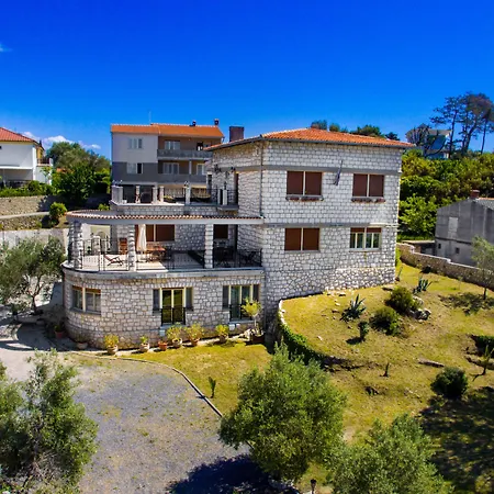 Lejlighedshotel Arbia - Margita 4*