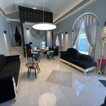 Arbia - Margita 公寓式酒店 4*