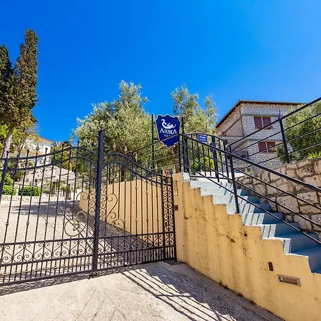 Arbia - Margita 公寓式酒店