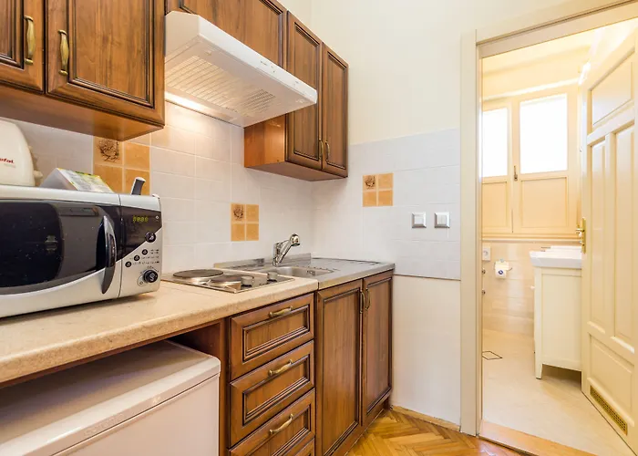 Arbia - Margita Apartmanhotel Banjol