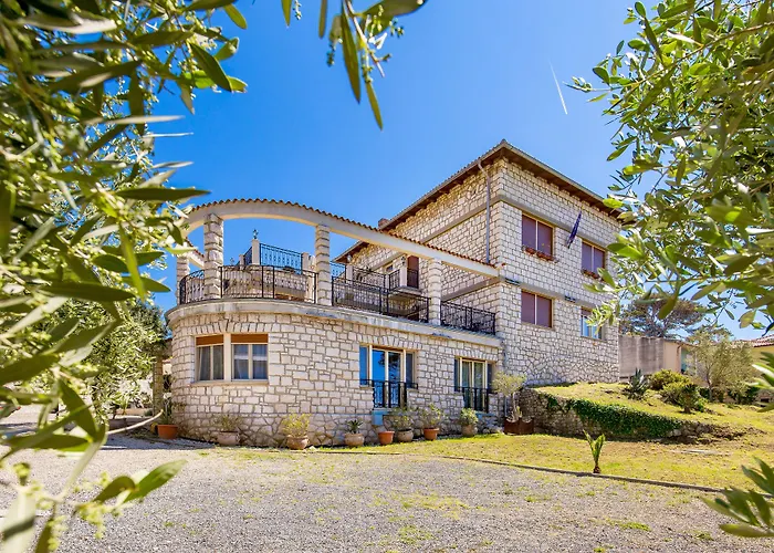 Arbia - Margita Apartmanhotel